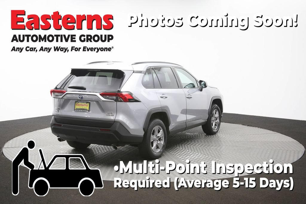 Used 2024 Toyota RAV4 XLE AWD/4WD image 38