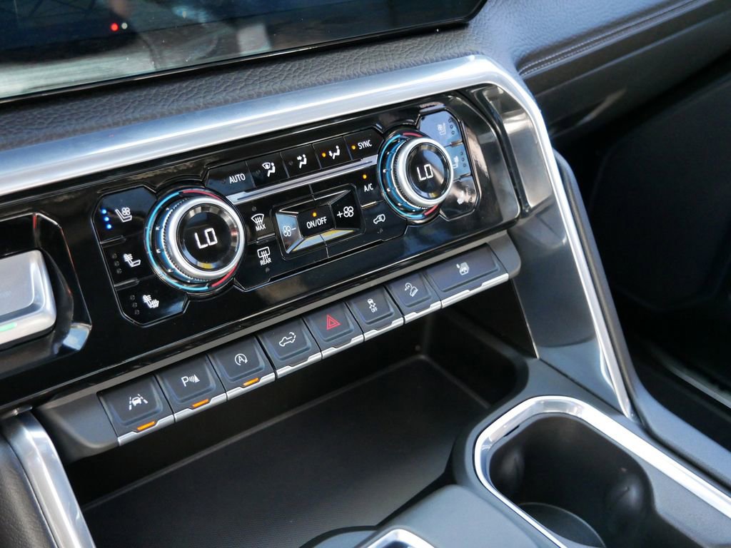 Used 2023 GMC Sierra 1500 Denali w/ Denali Reserve Package AWD/4WD image 23