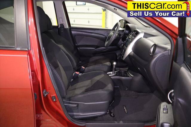 Used 2016 Nissan Versa SV FWD image 23