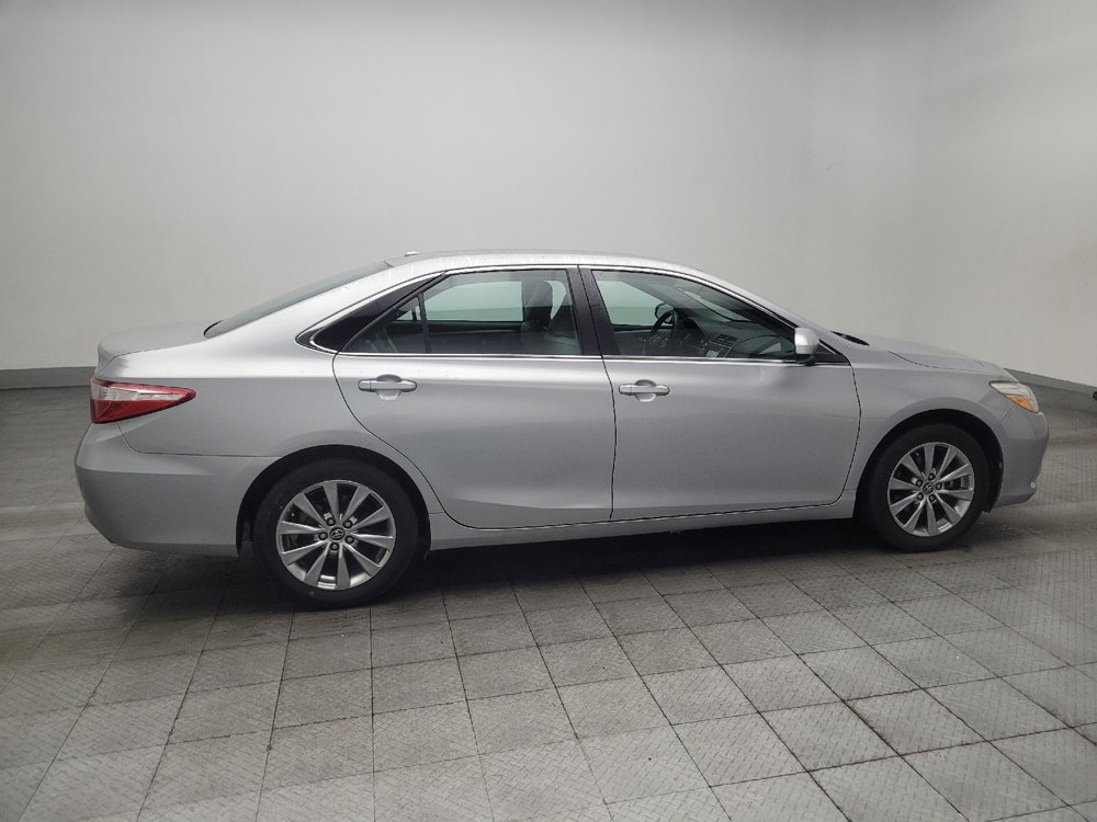 Used 2017 Toyota Camry XLE FWD image 10
