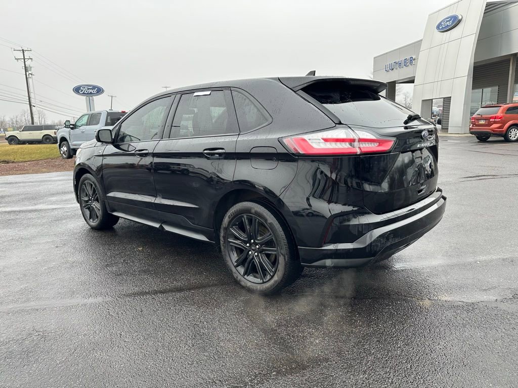 Used 2024 Ford Edge ST-Line image 3