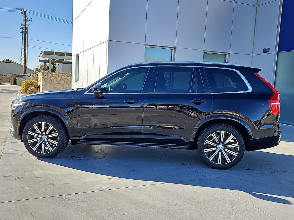 Used 2023 Volvo XC90 B5 Core w/ Protection Package Premier image 3