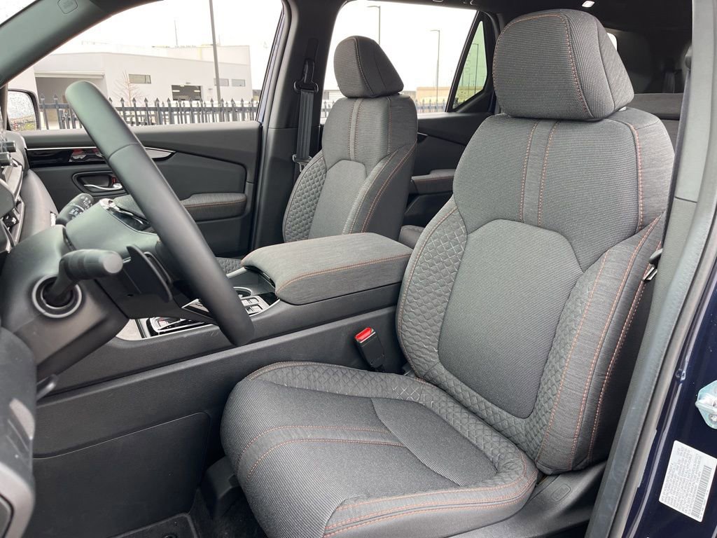 Certified 2025 Honda Pilot Sport image 24