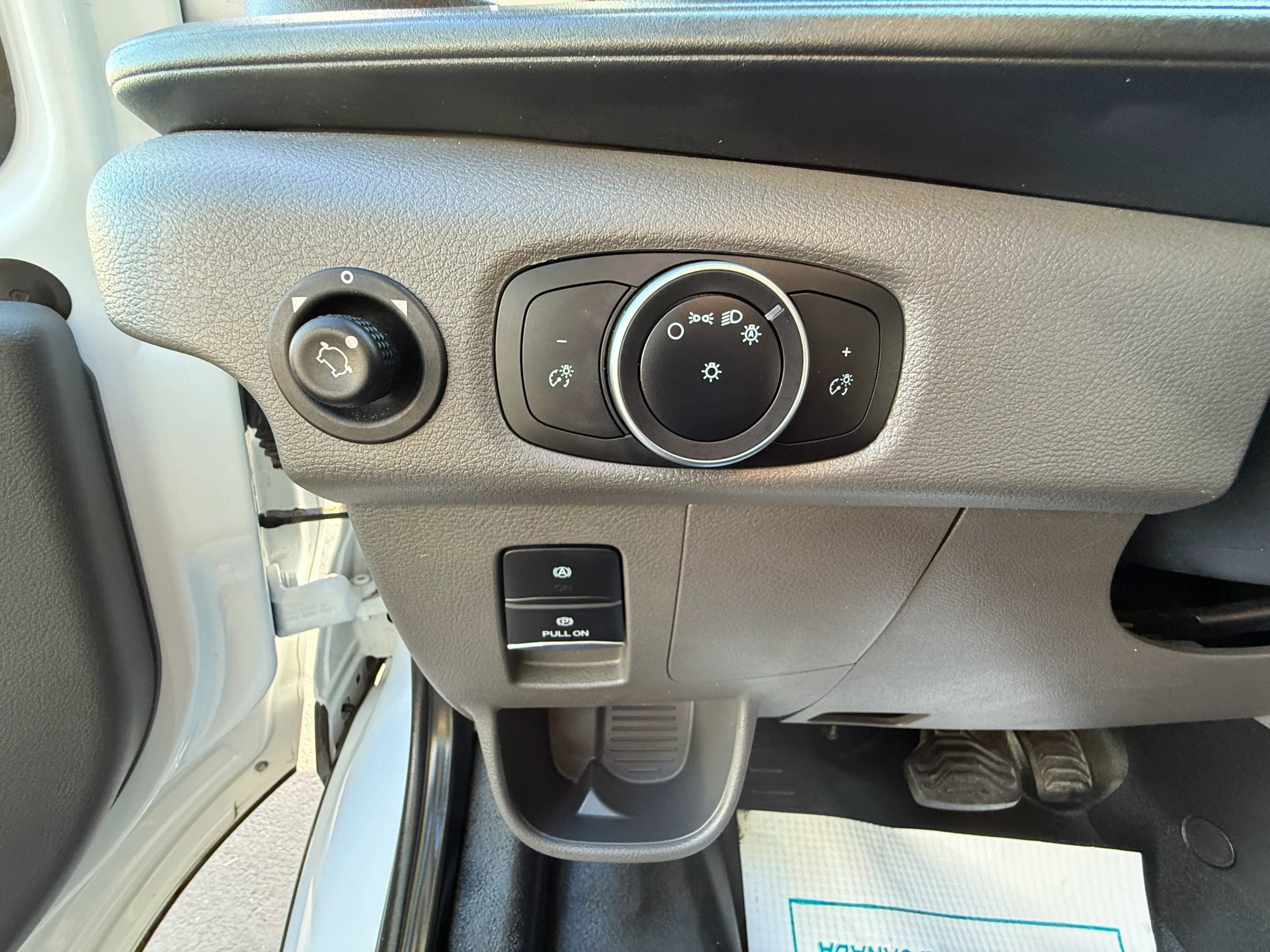 Used 2023 Ford Transit 250 Medium Roof AWD w/ Load Area Protection Package image 15