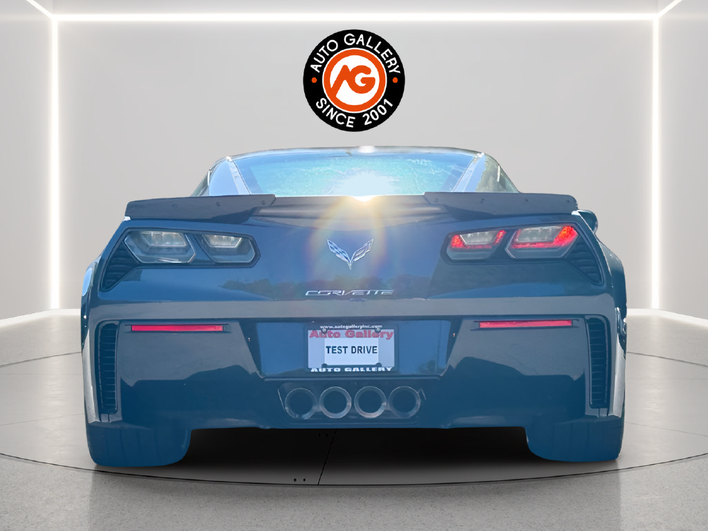 Used 2017 Chevrolet Corvette Z06 w/ Chrome Badge Package RWD image 6