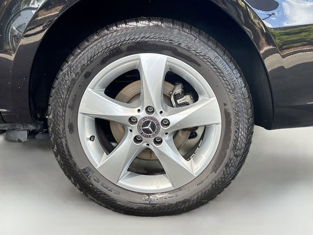 Used 2023 Mercedes-Benz Metris Passenger image 12