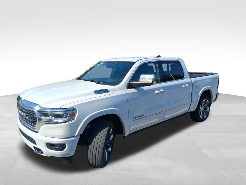 Used 2023 RAM 1500 Limited AWD/4WD image 3