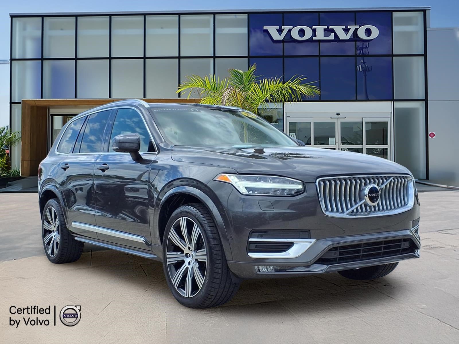 Certified 2023 Volvo XC90 B6 Ultimate w/ Protection Package Premier AWD/4WD image 1