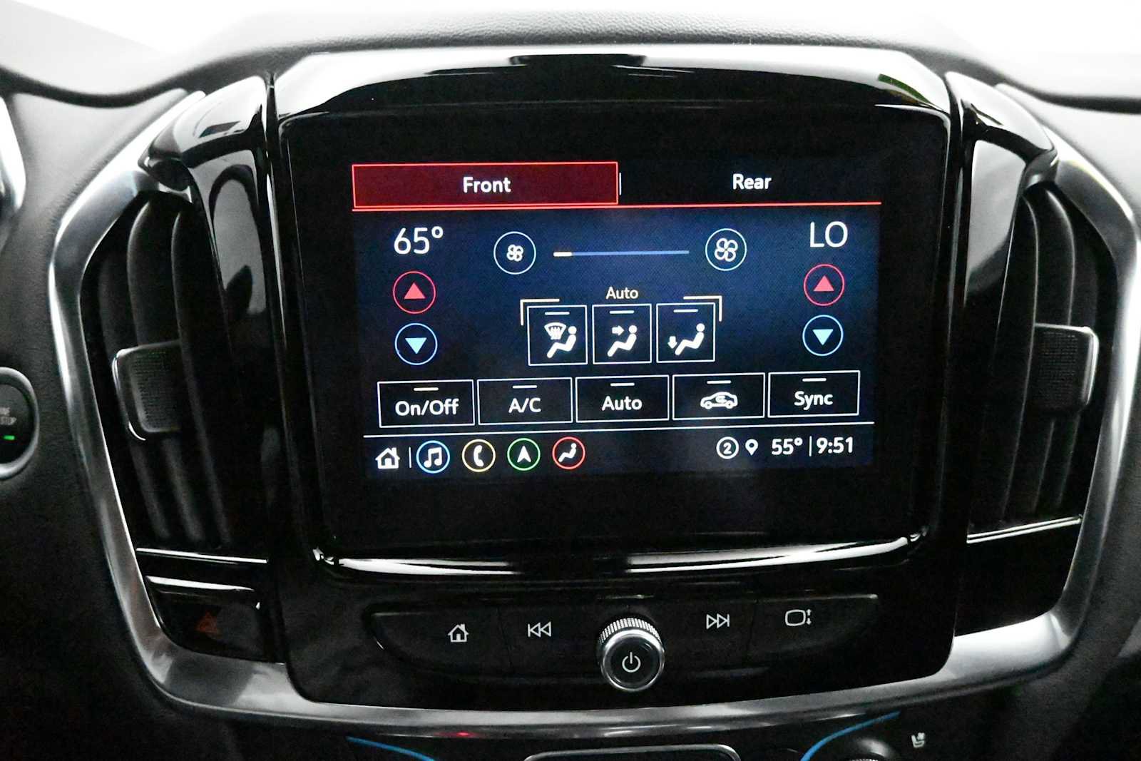 Used 2023 Chevrolet Traverse High Country AWD/4WD image 20