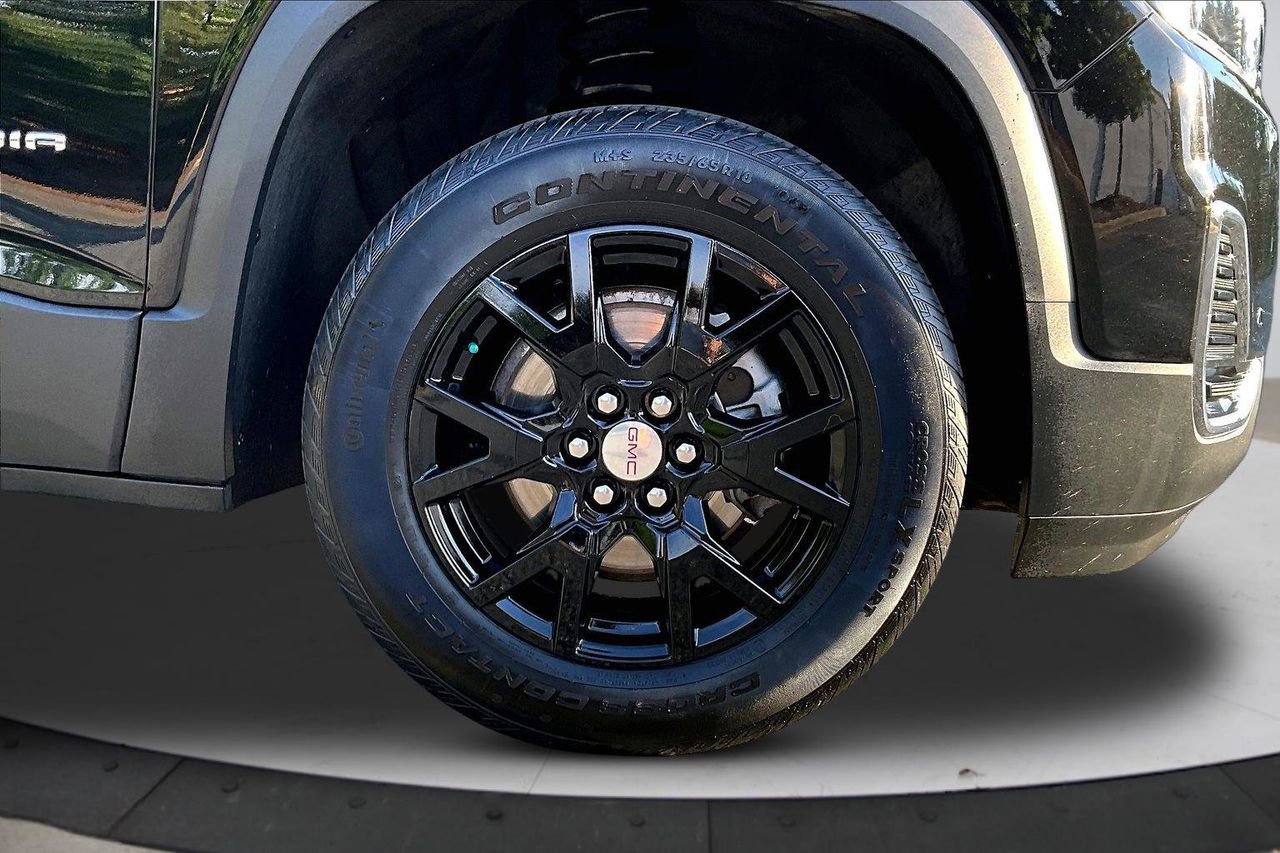 Used 2023 GMC Acadia SLE w/ Driver Convenience Package AWD/4WD image 33