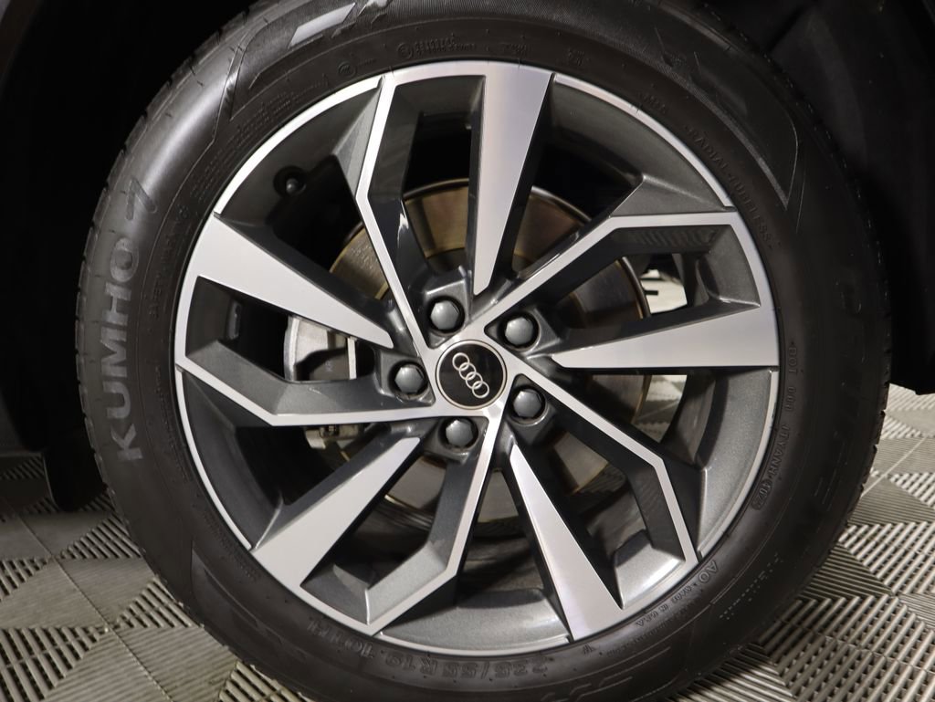 Certified 2025 Audi Q5 2.0T Premium Plus w/ Premium Plus Package image 31