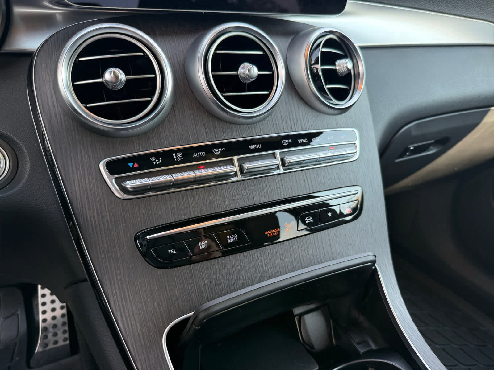 Certified 2022 Mercedes-Benz GLC 300 4MATIC image 20