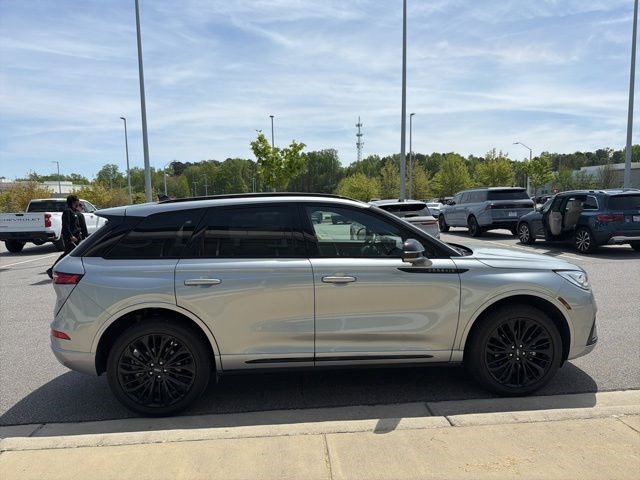 Used 2024 Lincoln Corsair Reserve w/ Equipment Group 201A image 6