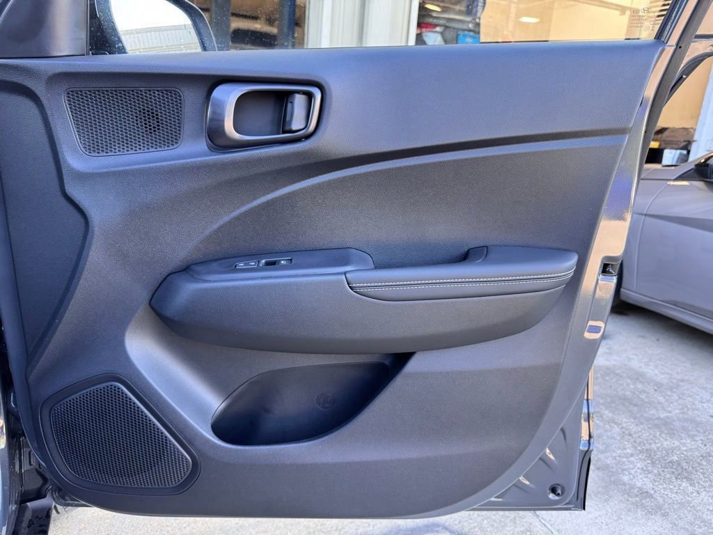 New 2026 Hyundai Venue SEL image 16