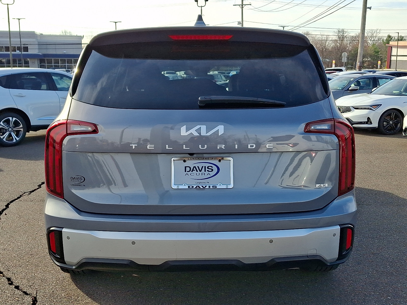 Used 2024 Kia Telluride LX AWD/4WD image 5