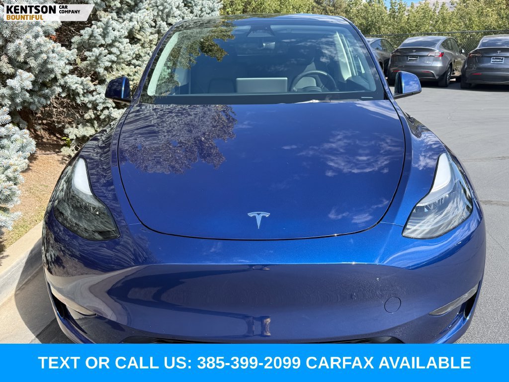 Used 2023 Tesla Model Y Long Range AWD/4WD image 2