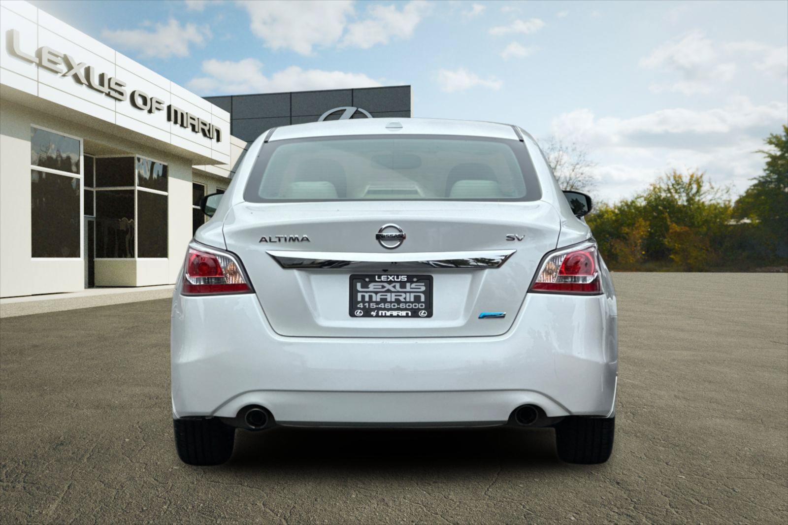Used 2014 Nissan Altima 2.5 SV w/ Convenience Package FWD image 9