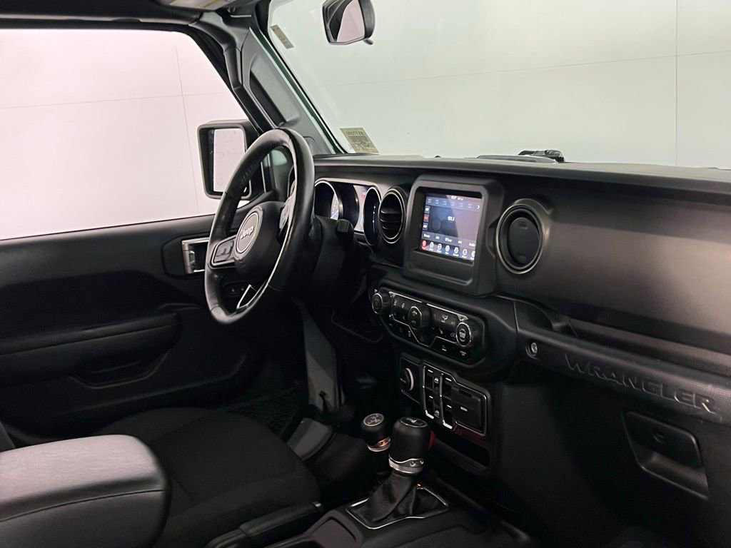 Used 2023 Jeep Wrangler Unlimited w/ Cold Weather Group image 34