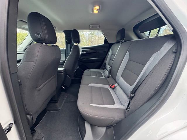 Used 2023 Chevrolet TrailBlazer LS image 17