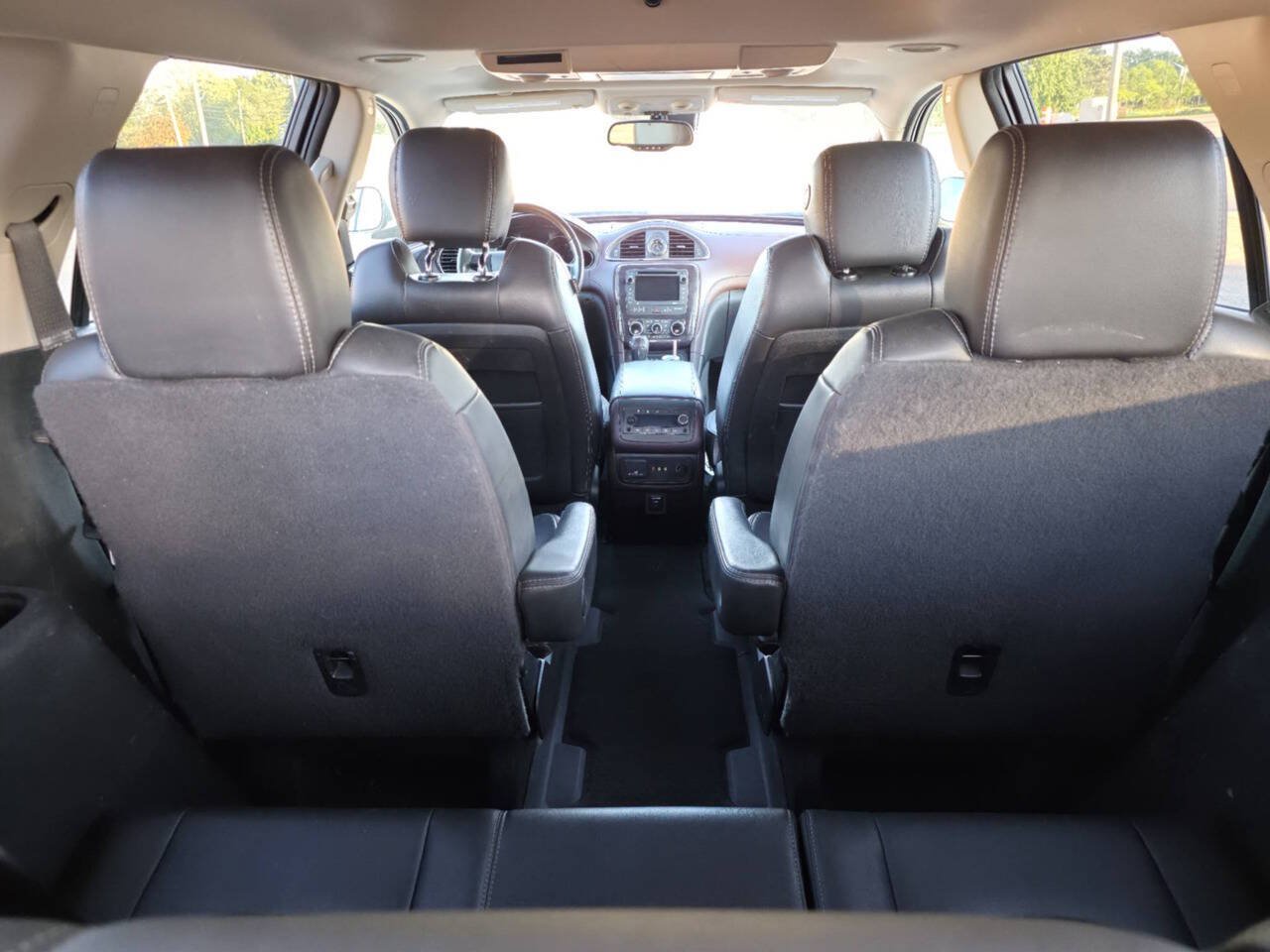 Used 2016 Buick Enclave Leather AWD/4WD image 18