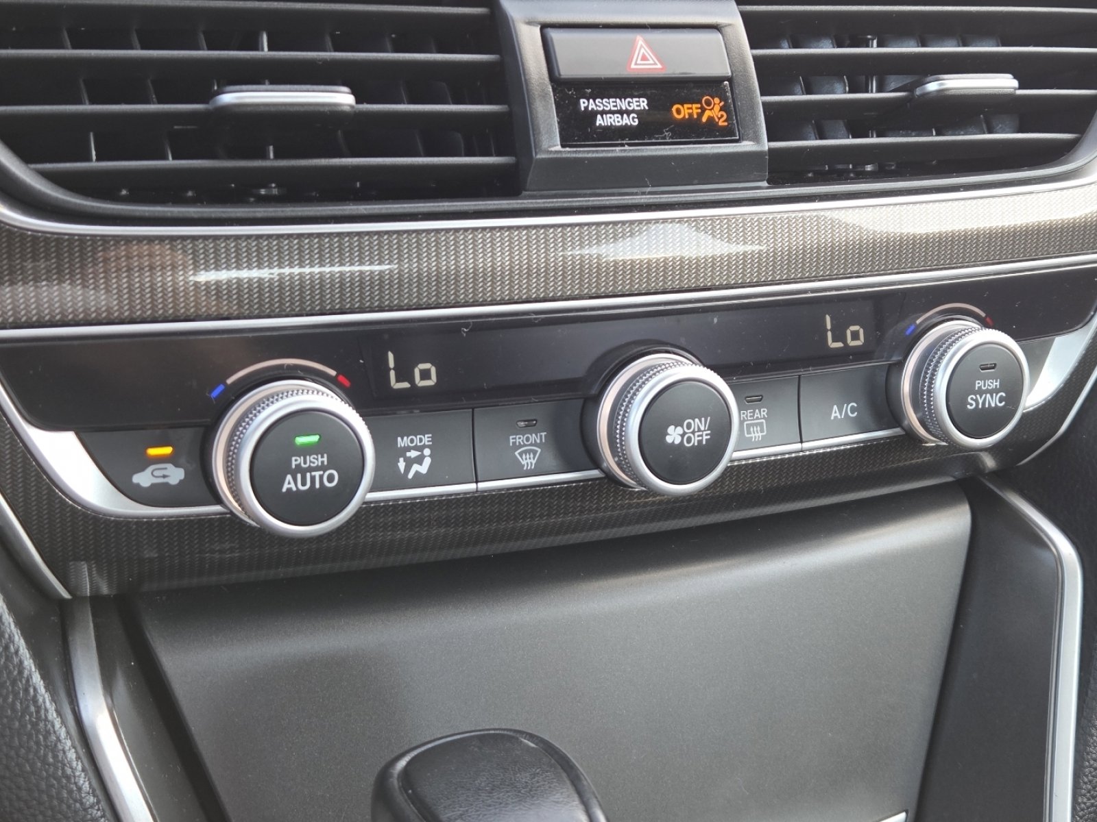 Used 2018 Honda Accord Sport image 26
