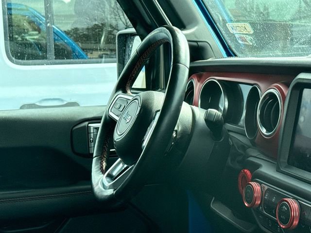 Used 2023 Jeep Gladiator Rubicon w/ Cold Weather Group image 13