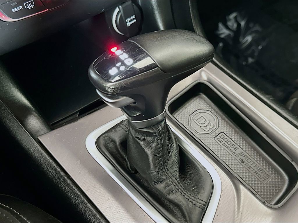 Used 2022 Dodge Charger R/T w/ Plus Group image 33