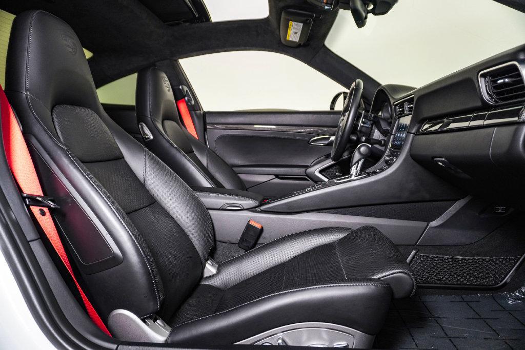 Used 2017 Porsche 911 Carrera S RWD image 16