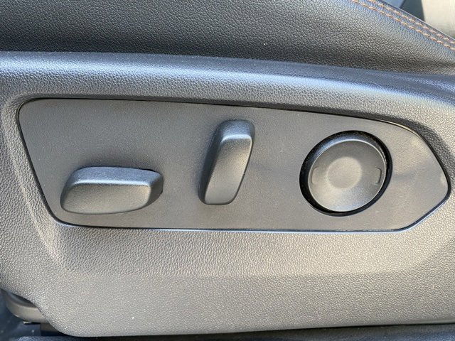 Used 2024 GMC Sierra 2500 AT4 w/ AT4 Preferred Package image 18