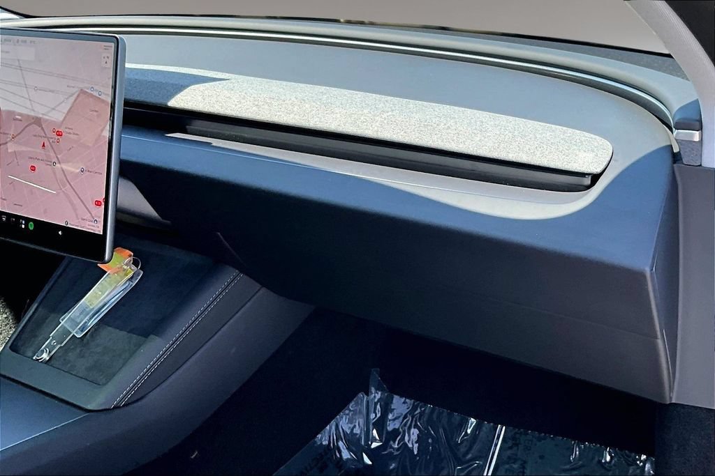 Used 2025 Tesla Model 3 RWD image 24