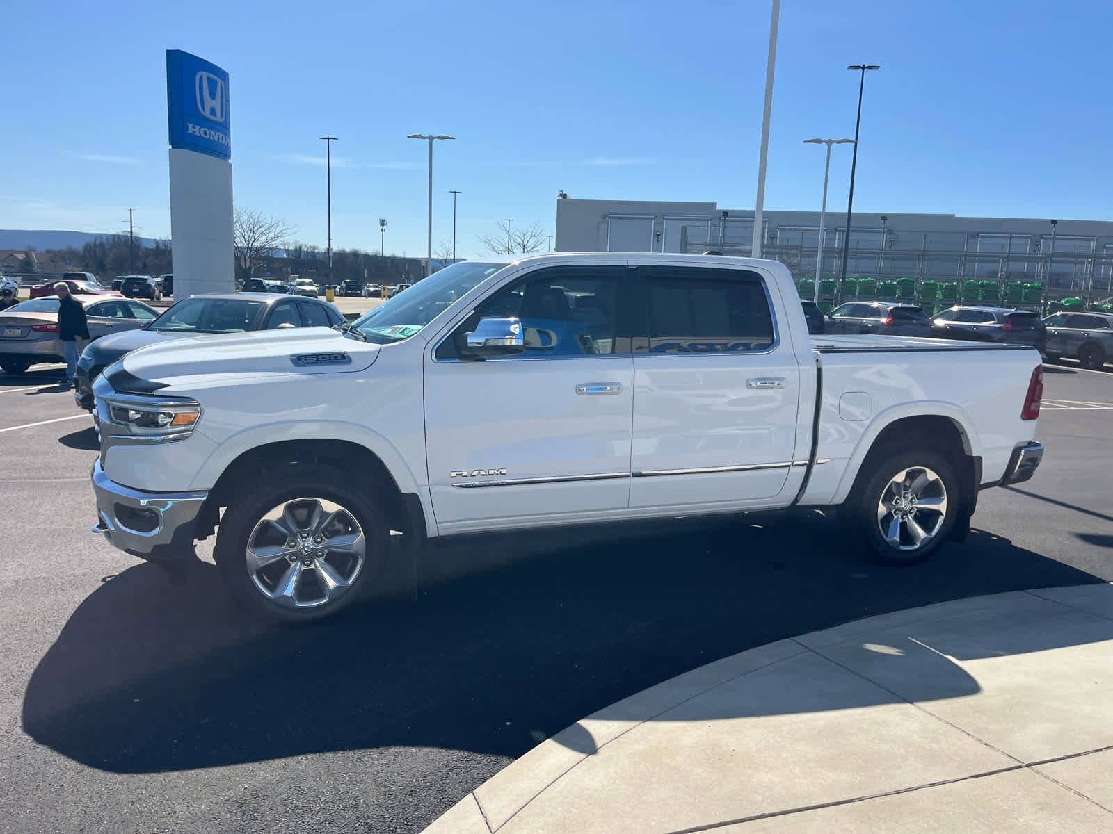Used 2021 RAM 1500 Limited AWD/4WD image 10