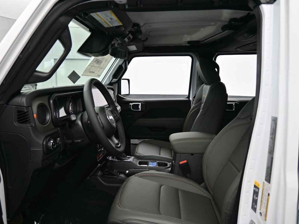 New 2026 Jeep Gladiator Mojave image 11