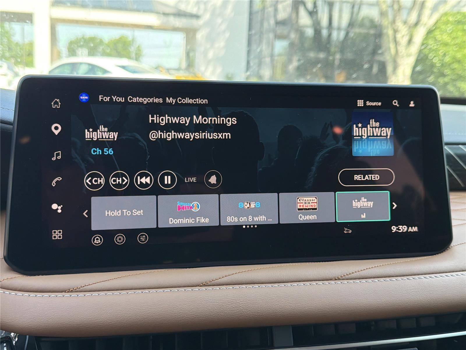 New 2026 INFINITI QX60 Autograph w/ Dark Cargo Package AWD/4WD image 6