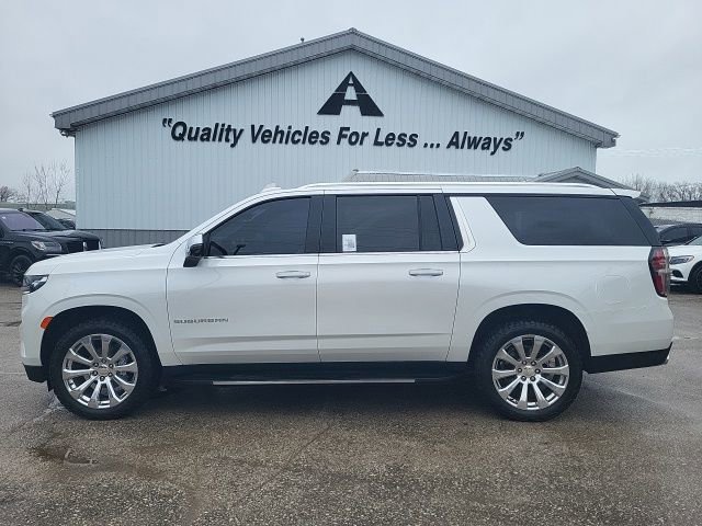 Used 2021 Chevrolet Suburban Premier w/ Premium Package image 26