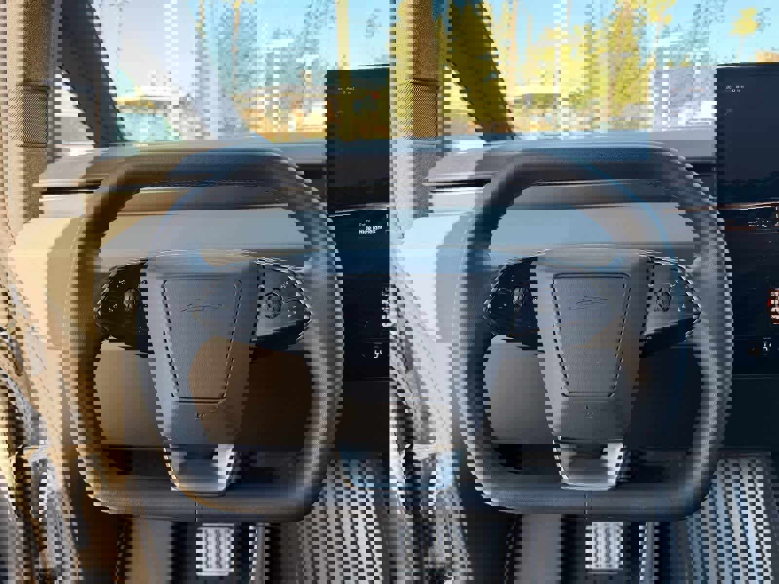 Used 2024 Tesla Cybertruck AWD Crew Cab image 14