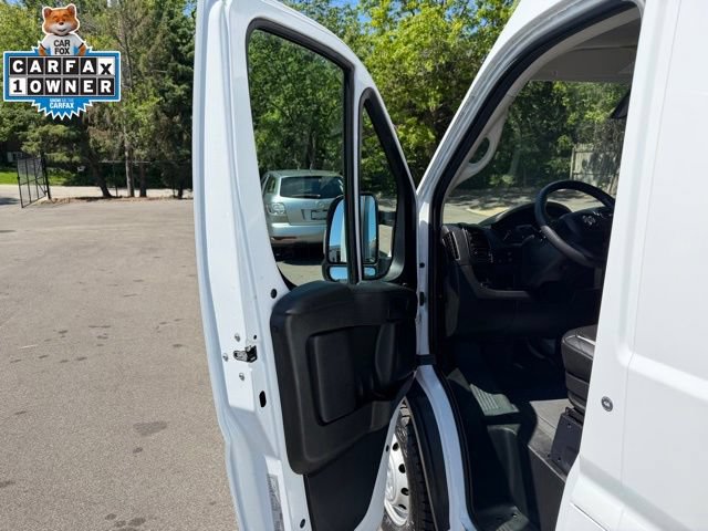 Used 2025 RAM ProMaster 2500 w/ Convenience Group FWD image 10