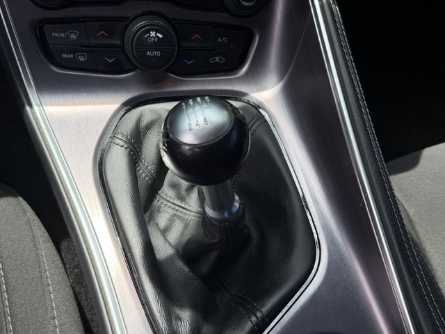 Used 2018 Dodge Challenger R/T w/ Blacktop Package RWD image 17