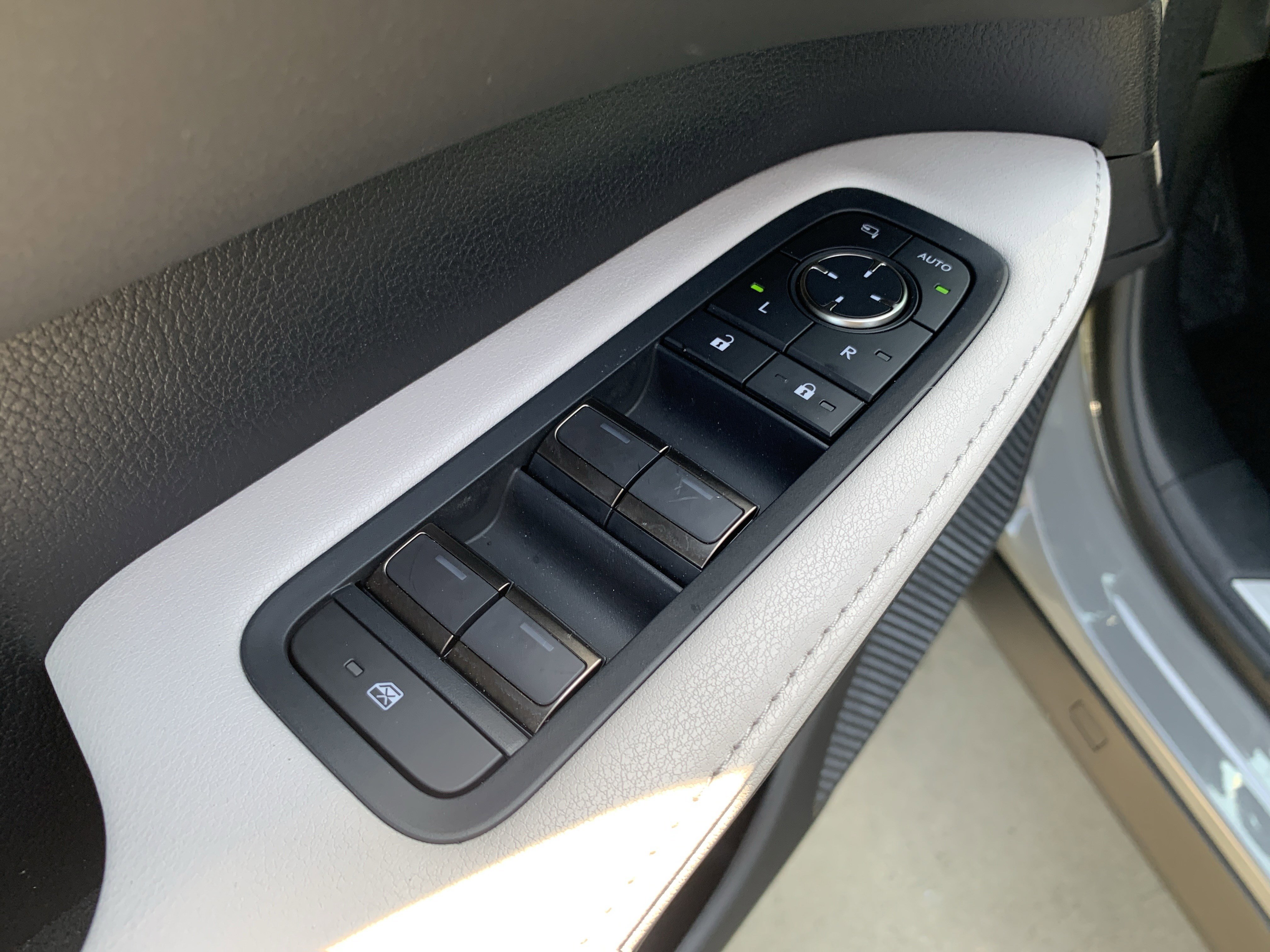 Used 2026 Lexus RX 350 F Sport w/ Convenience Package image 15