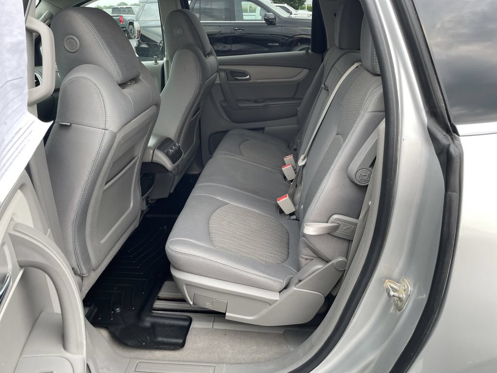 Used 2017 Chevrolet Traverse LT AWD/4WD image 24