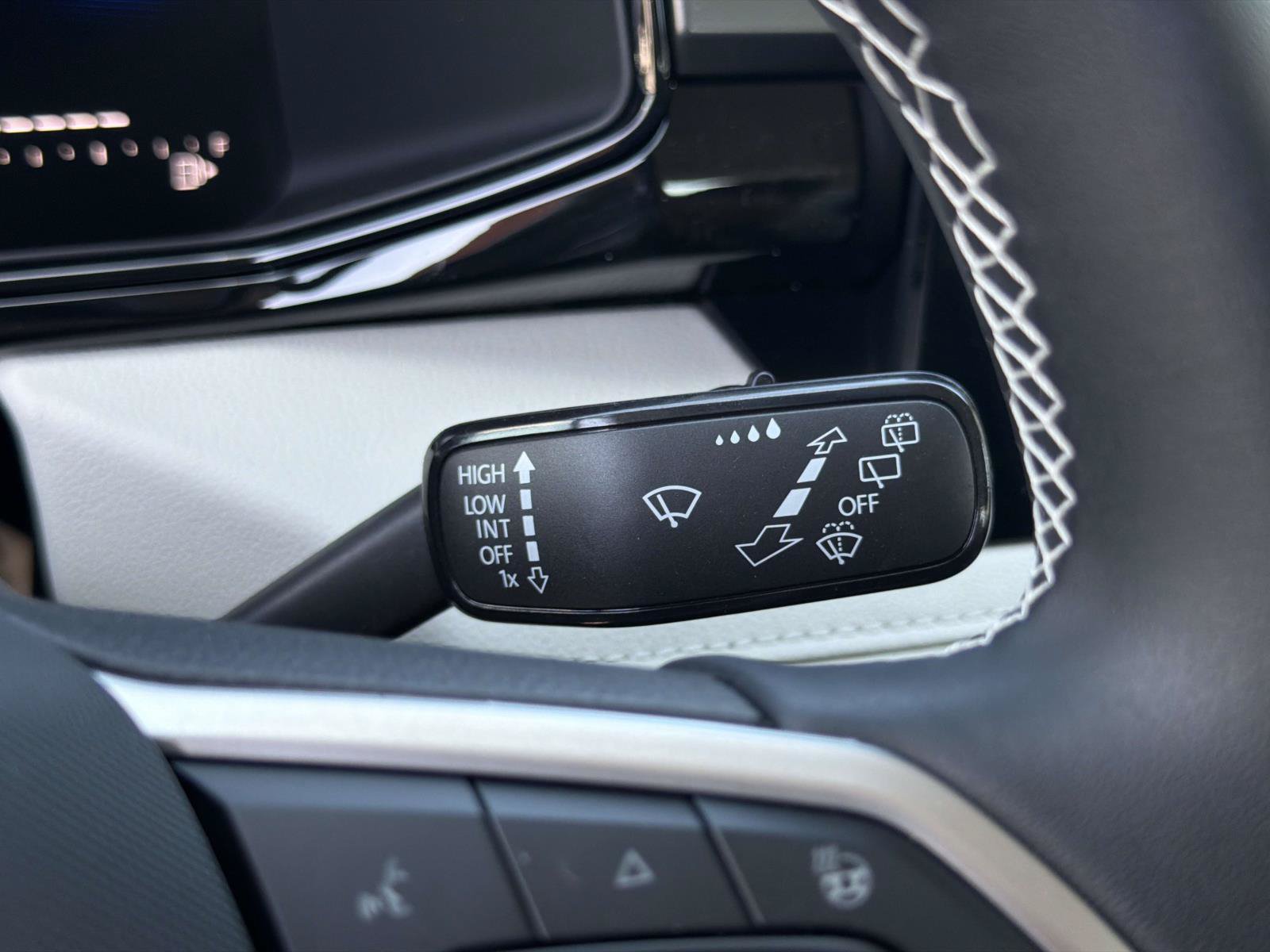 New 2026 Volkswagen Taos S FWD image 20