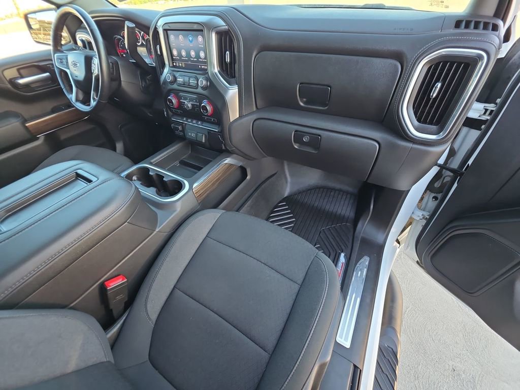 Used 2021 Chevrolet Silverado 1500 LT Trail Boss w/ Bed Protection Package image 30