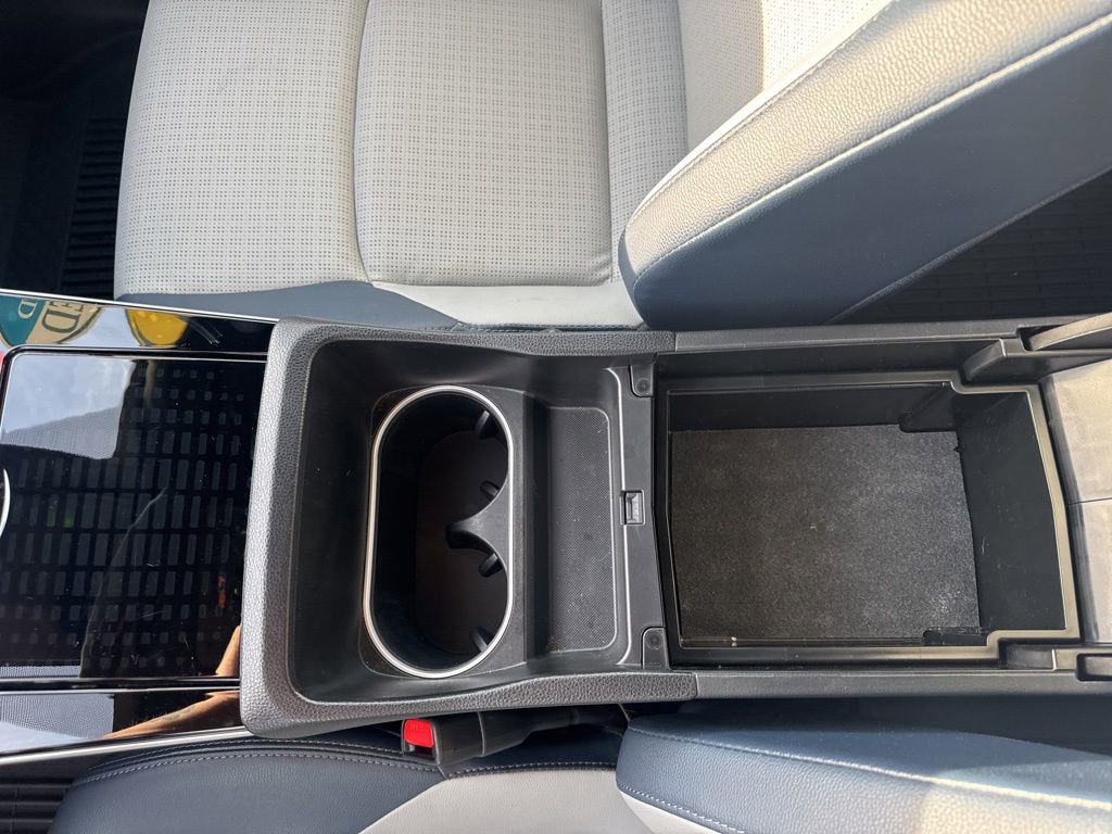 Certified 2024 Subaru Solterra Limited image 21