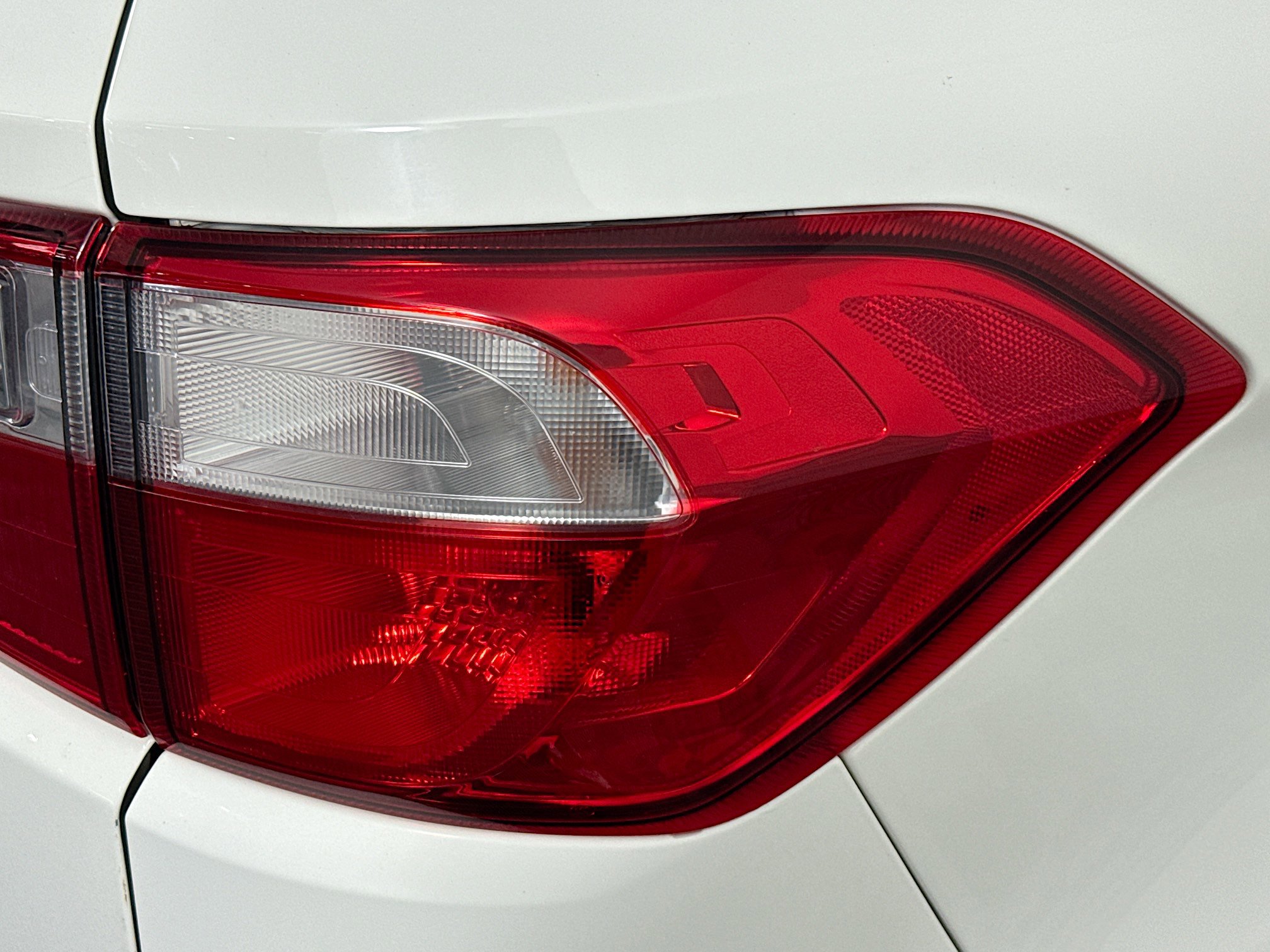 Used 2018 Ford EcoSport S FWD image 32