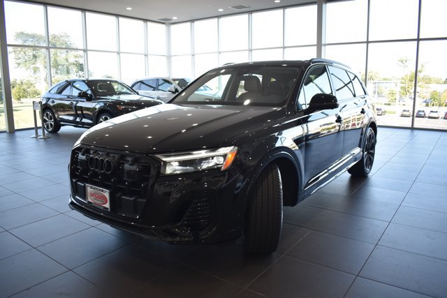 Used 2026 Audi Q7 3.0T Premium Plus w/ Premium Plus Package AWD/4WD image 3