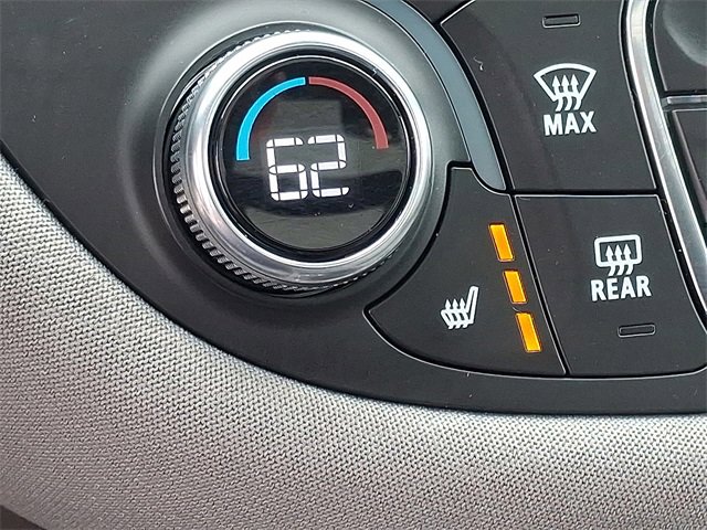 Used 2024 Chevrolet Malibu LT image 24