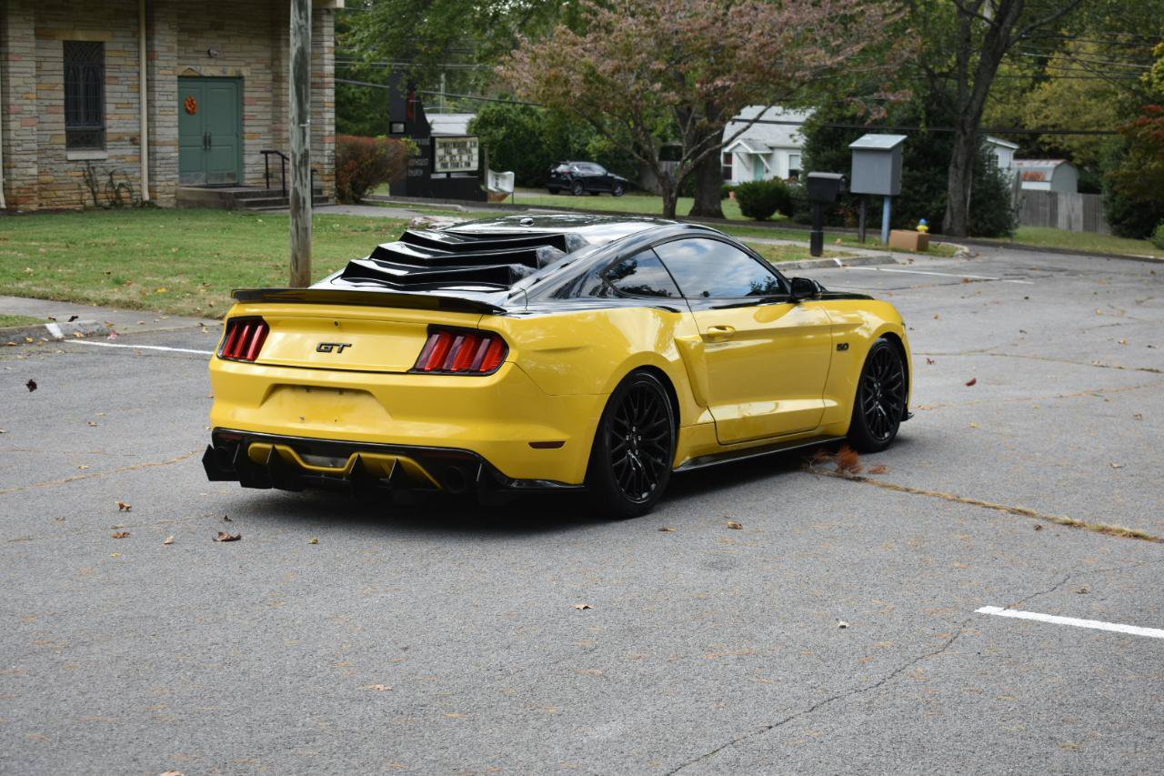 Used 2015 Ford Mustang GT Premium w/ GT Performance Package RWD image 7