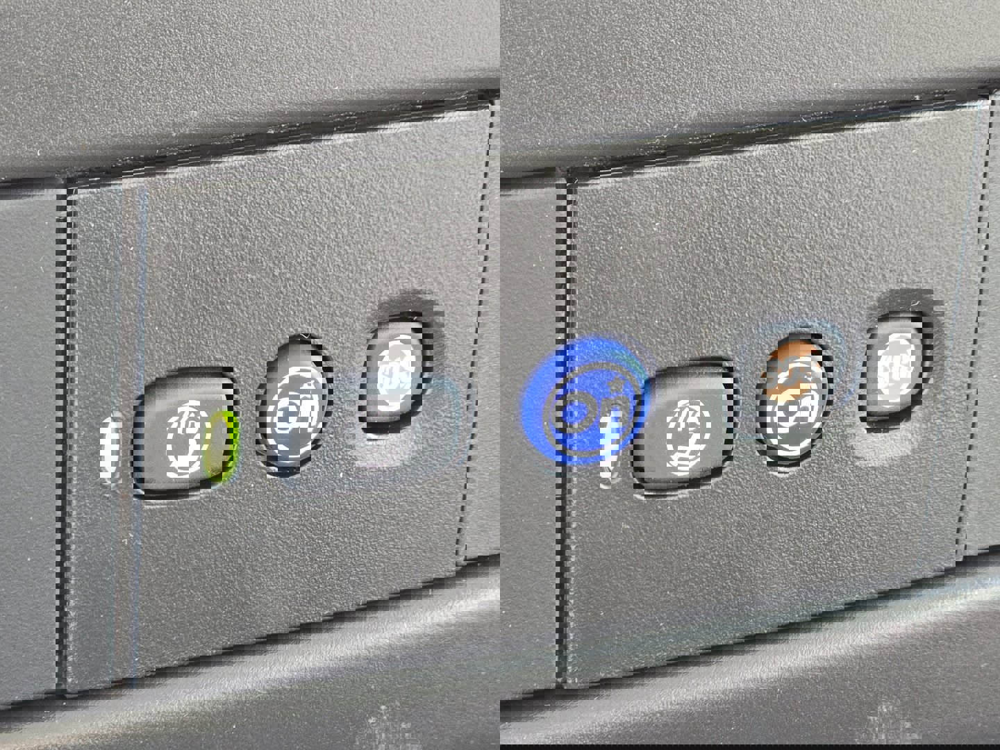 New 2026 Chevrolet Express 2500 w/ Driver Convenience Package RWD image 4