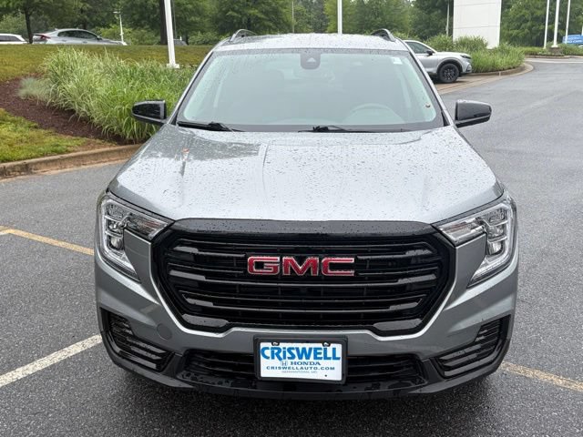 Used 2023 GMC Terrain SLE w/ Driver Convenience Package AWD/4WD image 10