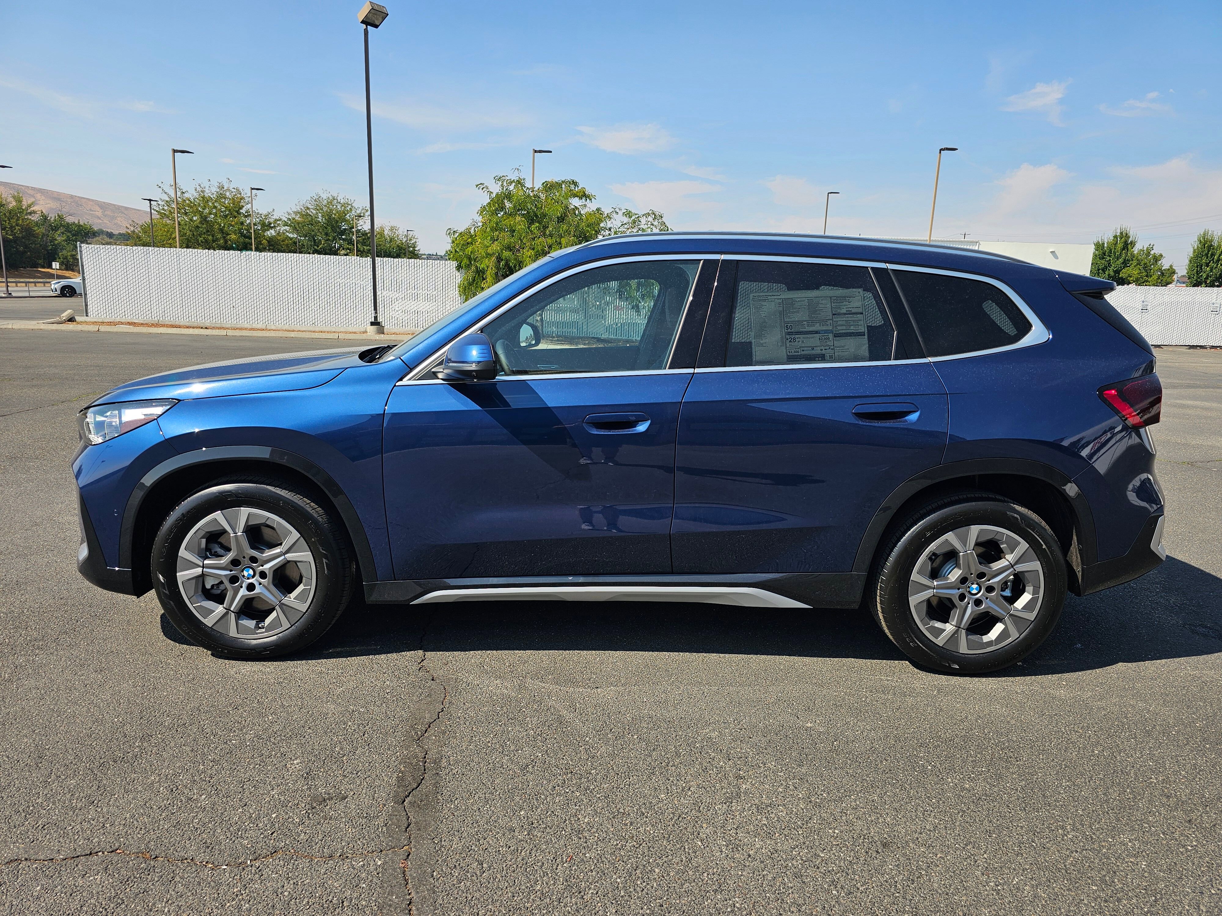 New 2025 BMW X1 xDrive28i w/ Technology Package image 3