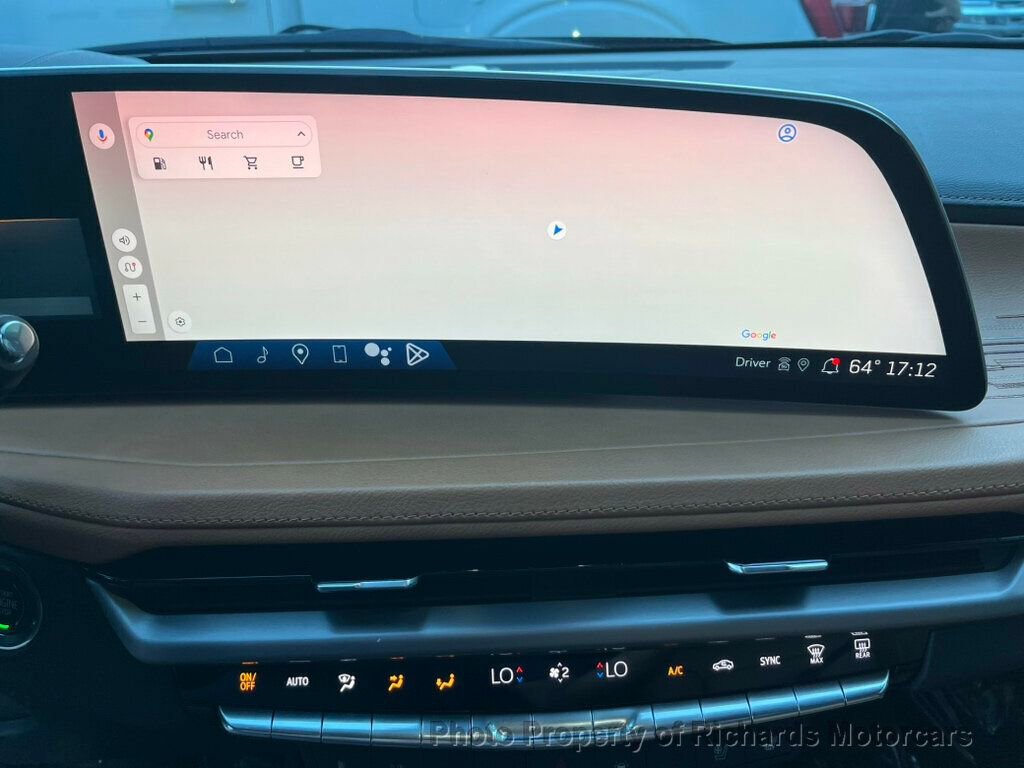 Used 2024 Cadillac XT4 Sport image 31